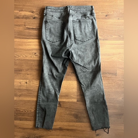 FREE A & F Black Curve Love High Rise Super Skinny Ankle Denim/Jeans - Picture 9 of 11